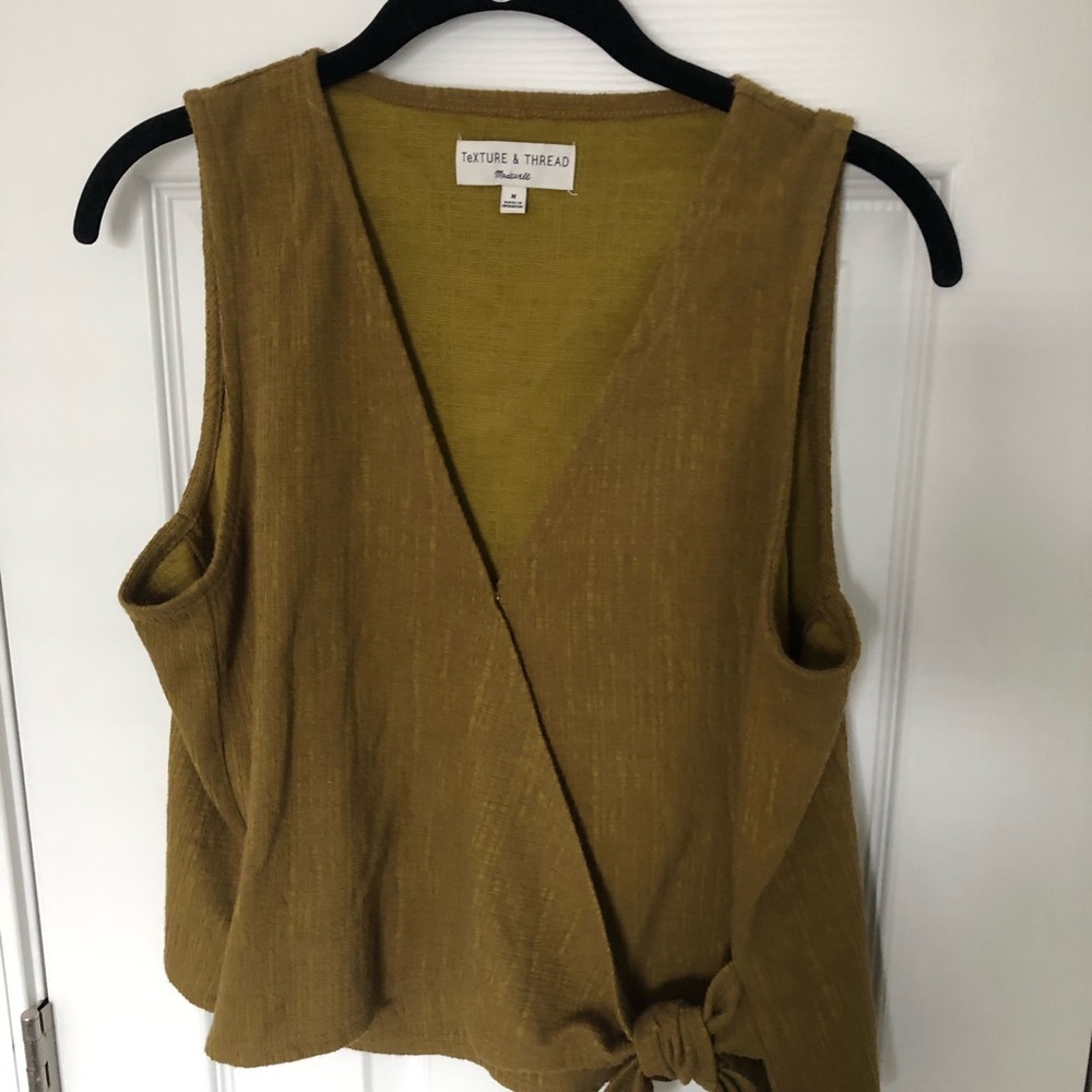 Green/yellow tank top